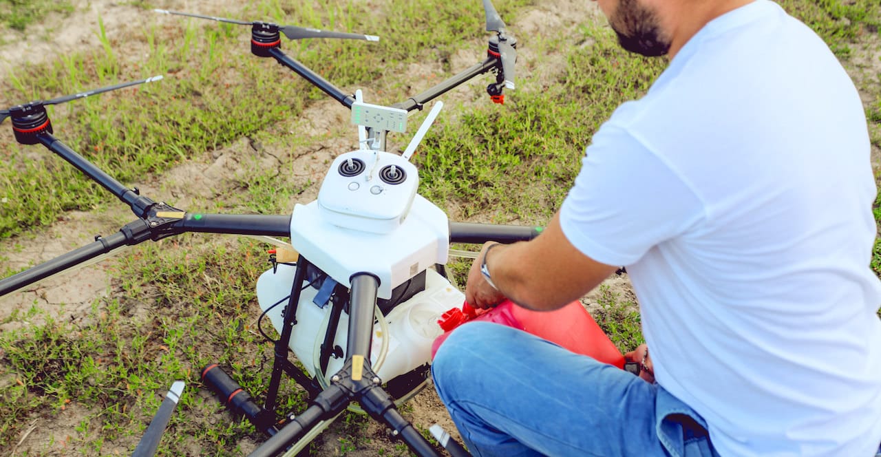 Se busca piloto de drones: salario inicial de 100.000 dólares