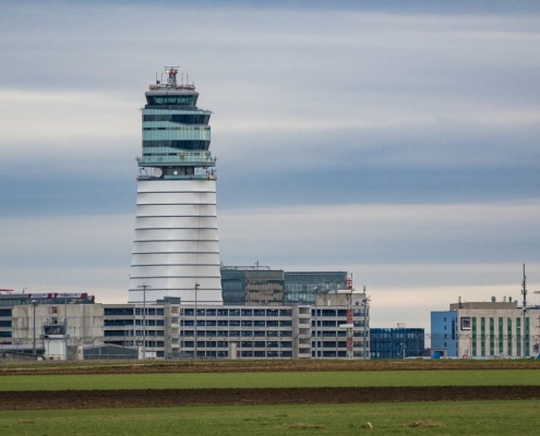 Torre de control de un aeropuerto