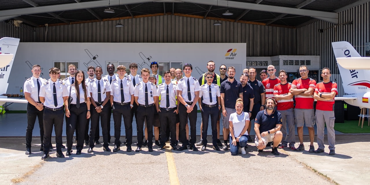 el-precio-del-curso-incluye-un-equipo-humano-a-tu-servicio