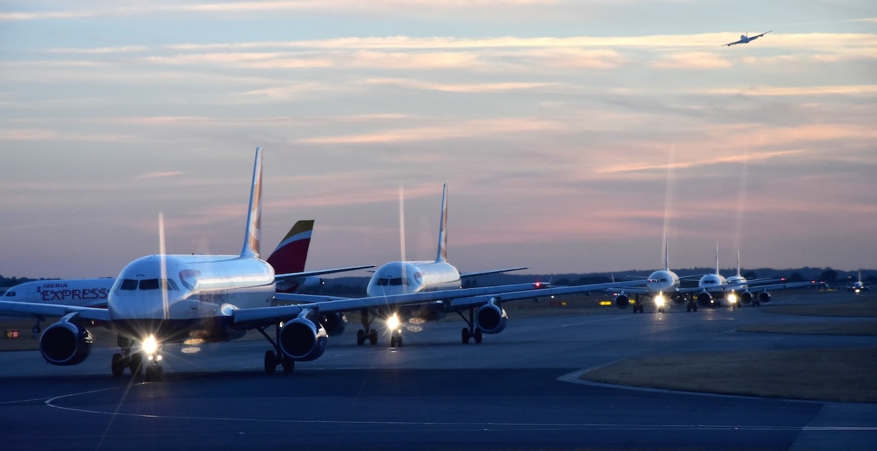 por-que-se-apagan-las-luces-aviones-aterrizar-despegar